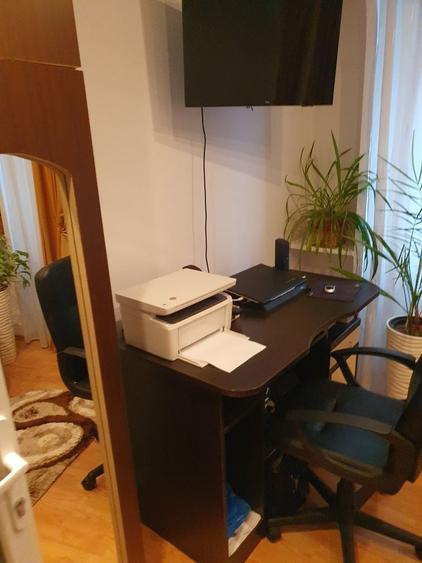 Apartament cu 3 camere decomandat în Tineretului
