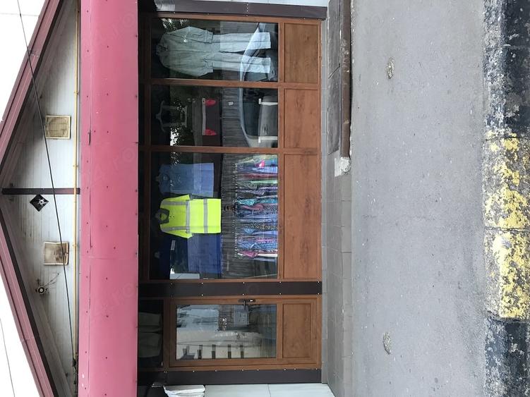Spațiu comercial, de 60 mp, în Central