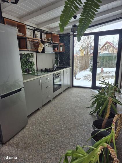 Casă cu 4 camere cu Teren 300 Mp în Tunari