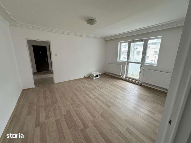 Apartament 2 camere, M11 , iC Bratianu, balcon ?i bucatarie separata - 1