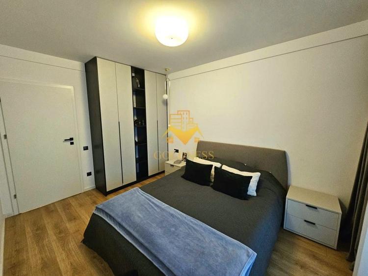 Apartament cu 3 camere semidecomandat, mobilat în Zorilor