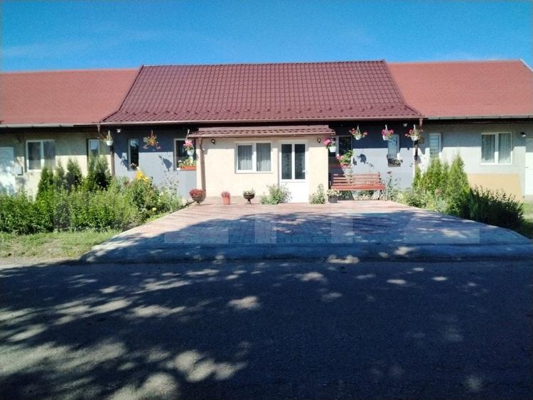 Casă individuală cu 4 camere cu Teren 388 Mp în Siret