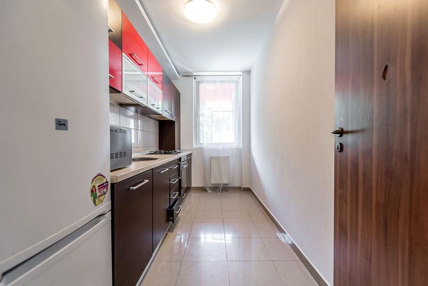 Apartament cu 2 camere decomandat, mobilat în Banu Mărăcine