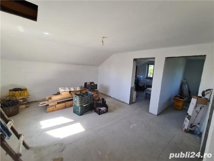 Casă cu Teren 600 Mp în Letea