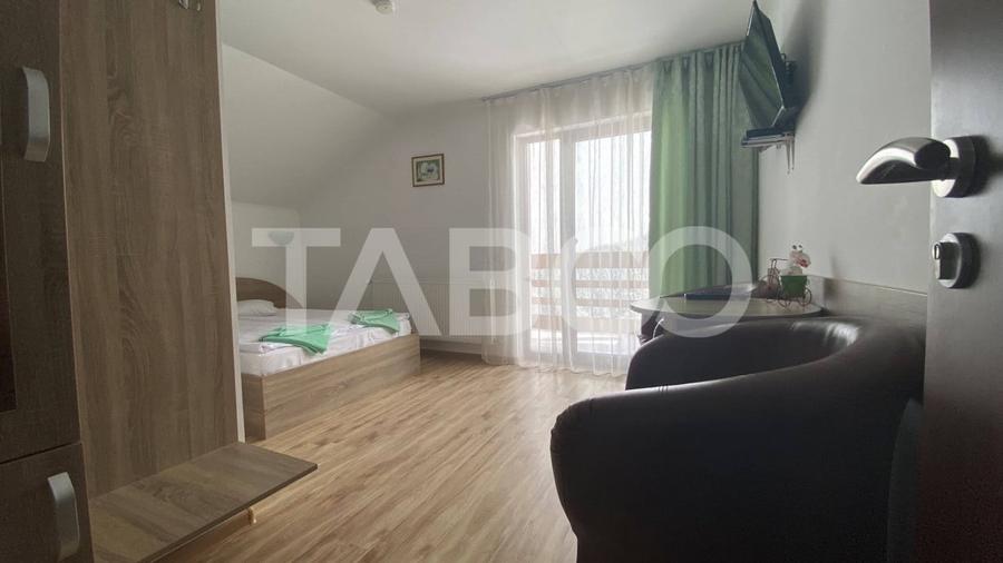 Casă individuală cu 10 camere cu Piscina în Păltiniș