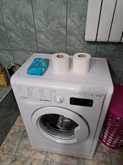 Apartament cu 2 camere decomandat, mobilat în Eroii Revoluției