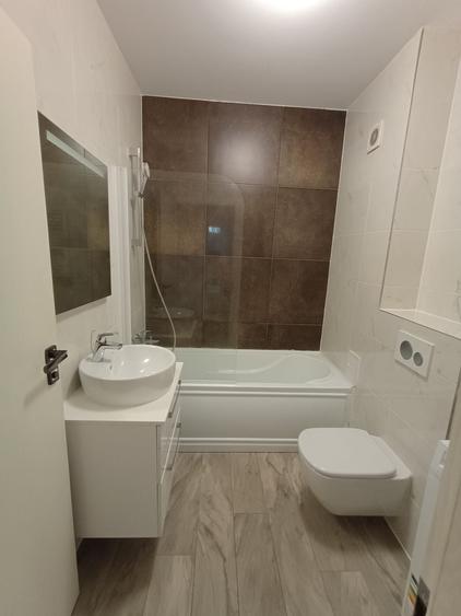 Apartament cu 2 camere decomandat în Exterior Vest