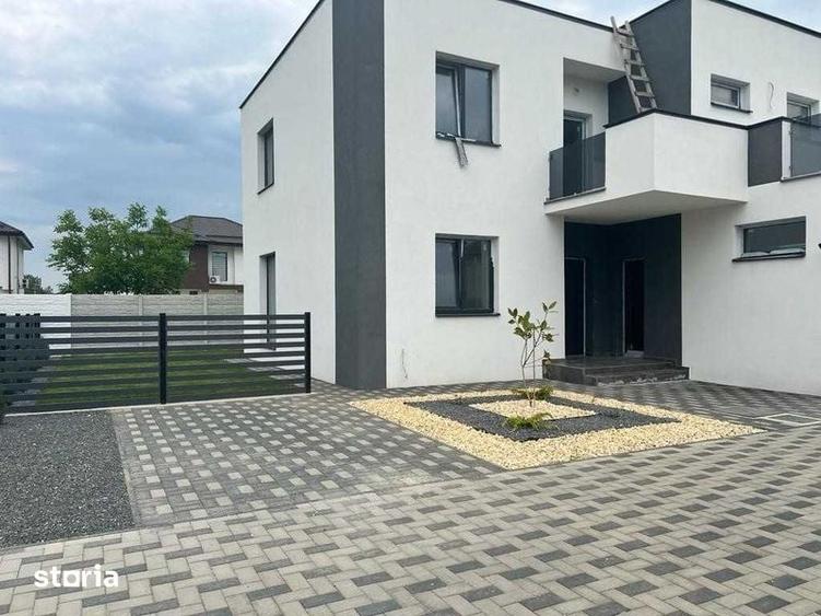 Casă cu 4 camere cu Teren 150 Mp în Central