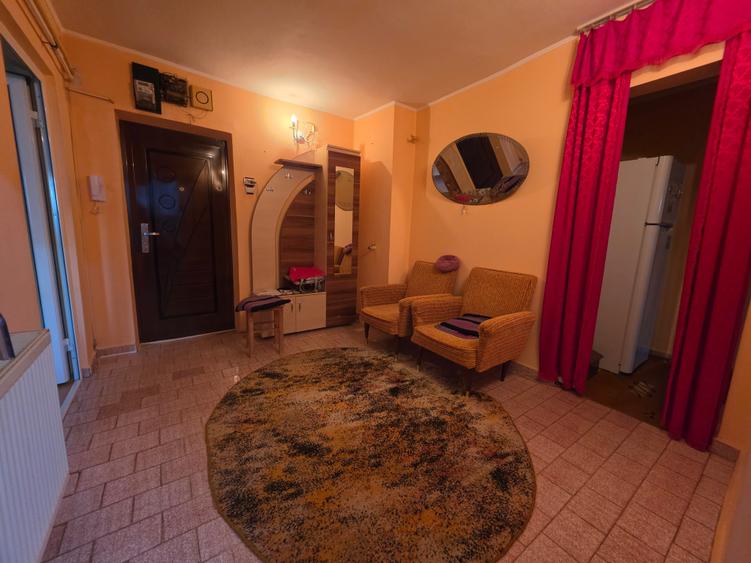 Apartament cu 4 camere decomandat în Vidin-Progresul