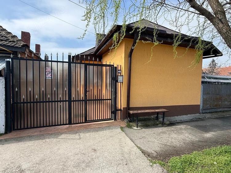 Casă cu 3 camere cu Teren 150 Mp în Exterior Vest