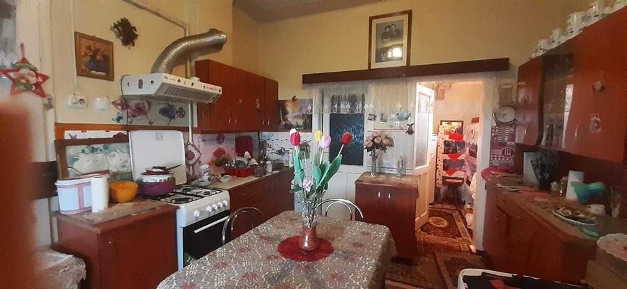 Casă cu 2 camere cu Teren 109 Mp în Central
