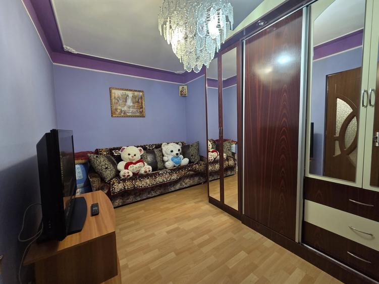 Apartament cu 2 camere semidecomandat, mobilat în Alexandru cel Bun