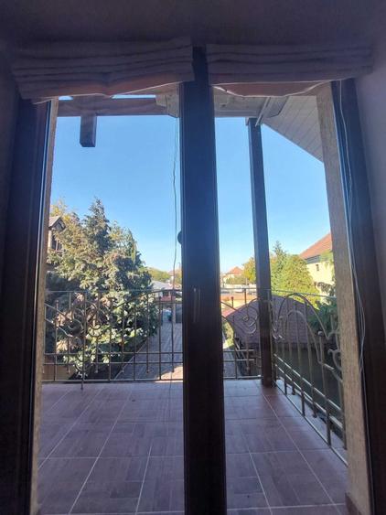 Casă cu 2 camere cu Teren 300 Mp în Central
