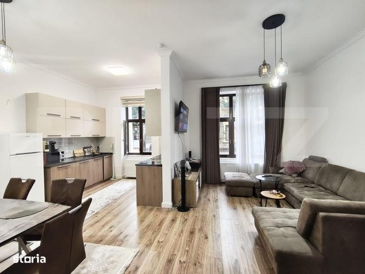 Casă cu 4 camere cu Teren 50 Mp în Central
