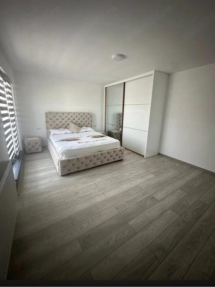 Casă cu Teren 450 Mp în Central