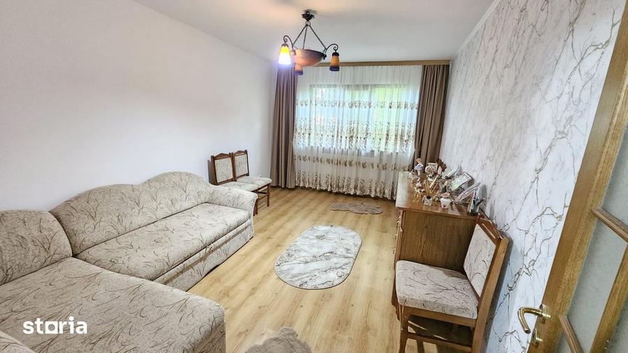 Apartament cu 2 camere decomandat în Micro 17