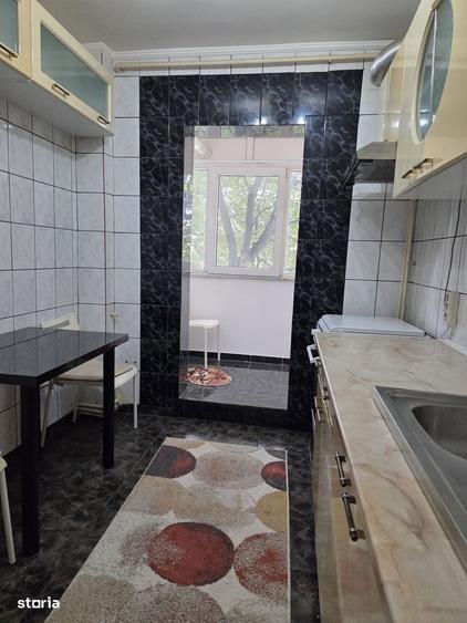 Apartament cu 2 camere decomandat în Dorobanți