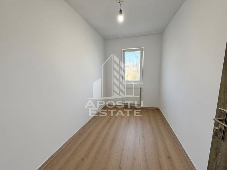 Apartament cu 3 camere decomandat în Șagului