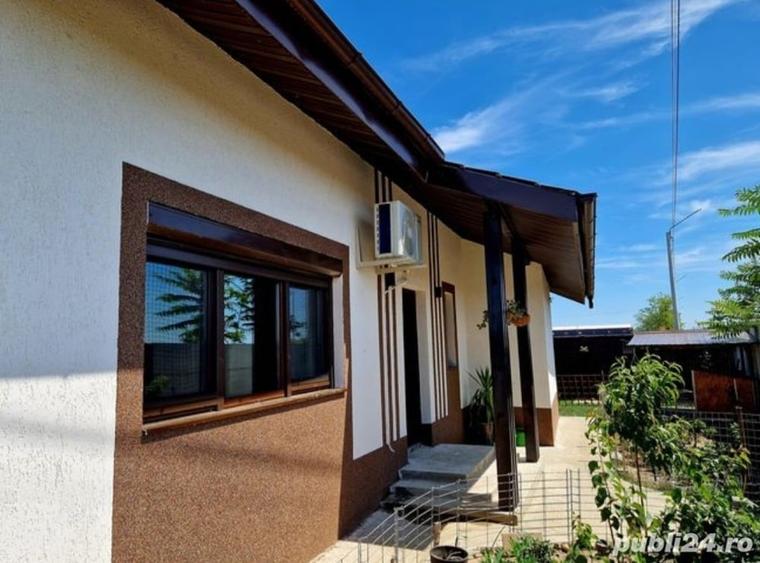 Casă cu 3 camere în Central