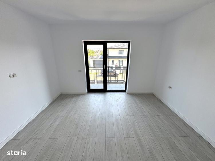 Casă cu 4 camere cu Teren 300 Mp în Miroslava