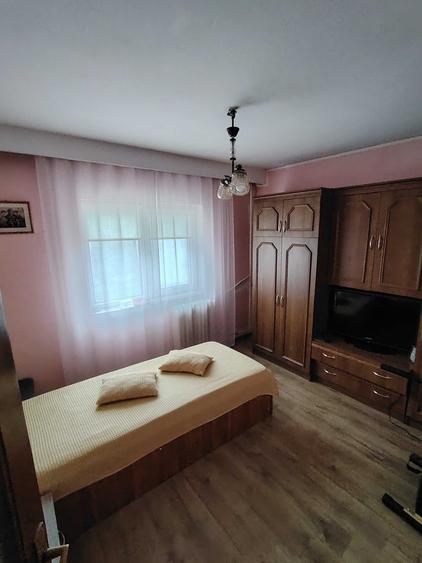 Apartament cu 2 camere semidecomandat în Exterior Vest