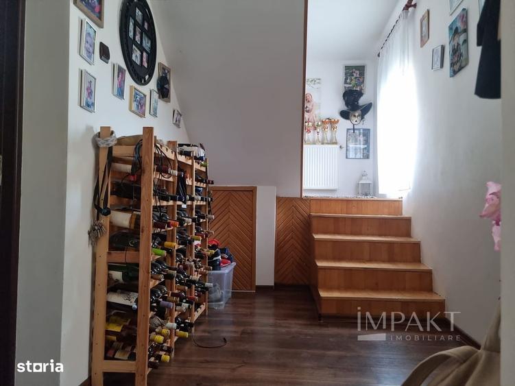 Casă cu 4 camere cu Teren 180 Mp în Central