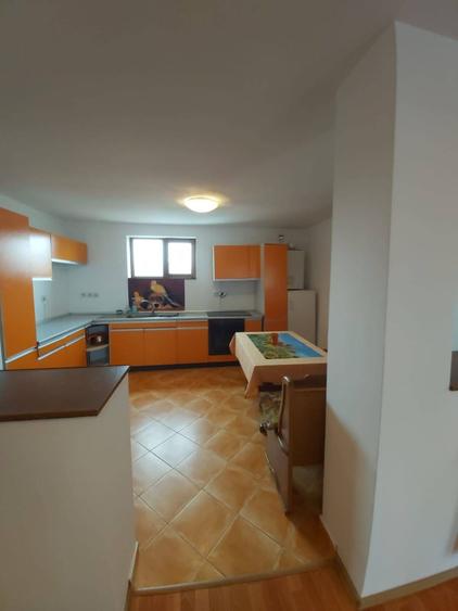 Apartament cu 2 camere decomandat în Sud
