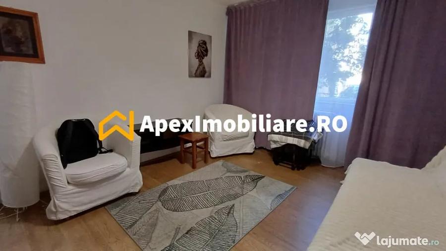 Apartament cu 2 camere decomandat în Cantemir