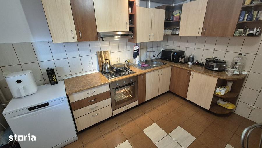 Apartament 3 camere de inchiriat, 2 bai, ?elimbar Zona Triajului - 13