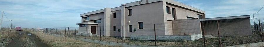 Casă cu 8 camere cu Teren 814 Mp în Săcălaz