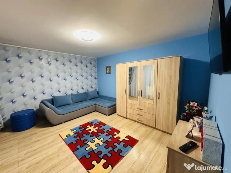 Casă cu 5 camere cu Teren 1000 Mp în Chiajna