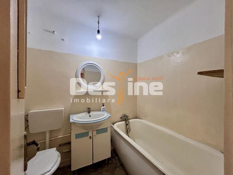 Apartament cu 2 camere semidecomandat în Central