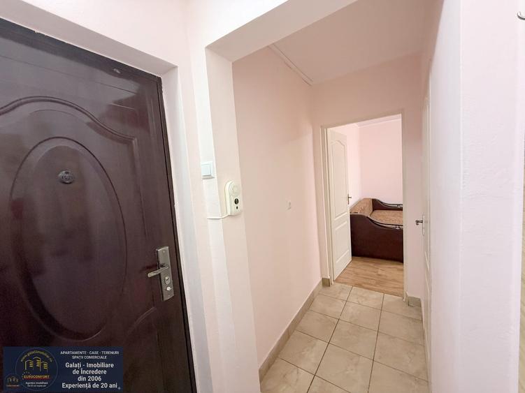 Garsonieră decomandată în Micro 40