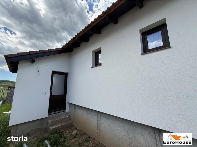 Casa de vanzare pe un nivel in Sard - 7