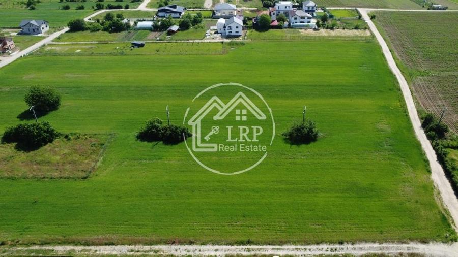 Teren de 2246 mp, în Ghermănești