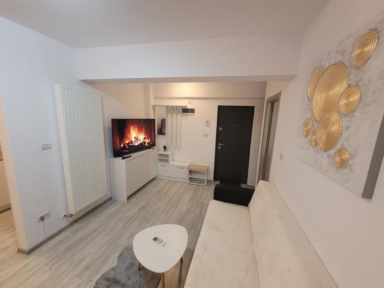 Apartament cu 2 camere semidecomandat în Ștefan cel Mare