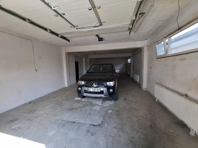 Spațiu comercial, de 200 mp, în Mioriței