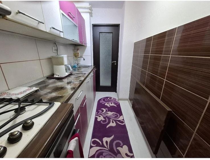 Închiriez apartament 2 camere - 6