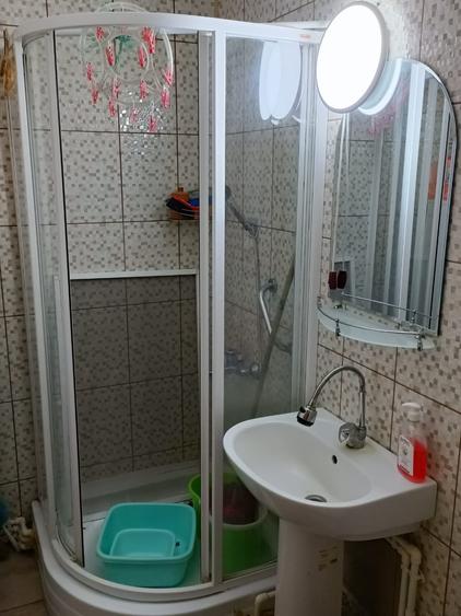 Apartament cu 3 camere decomandat în Țiglina 1