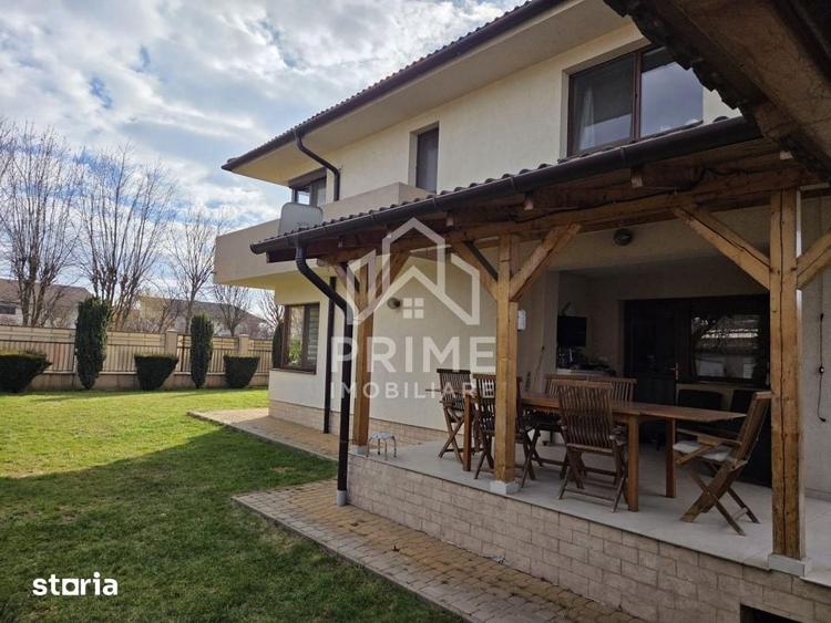 Casa individuala moderna, P+1 cu 5 camere pe teren 500 mp - 10