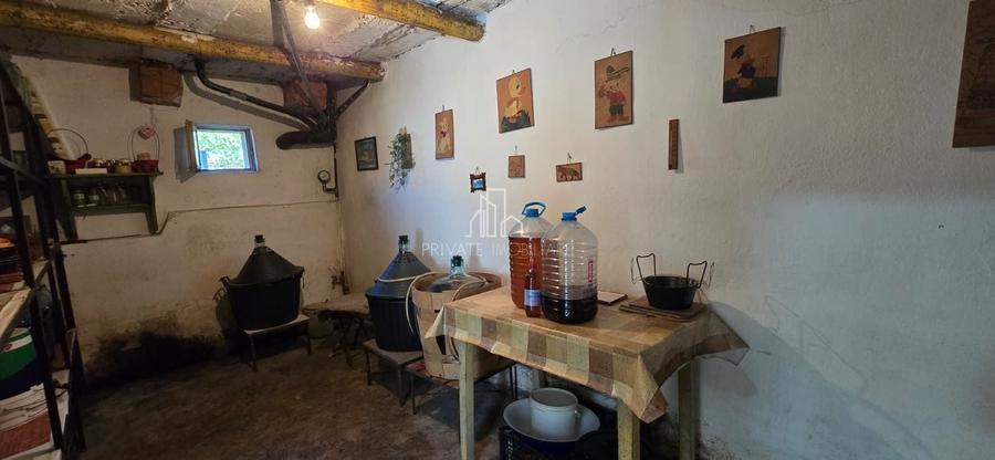 Casă individuală cu 3 camere cu Canalizare în Boiu
