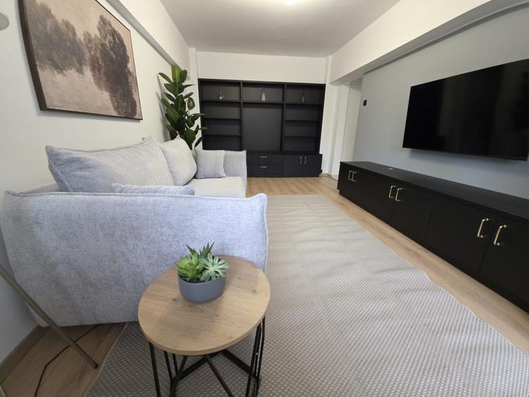 Apartament cu 2 camere semidecomandat, mobilat în Crângași
