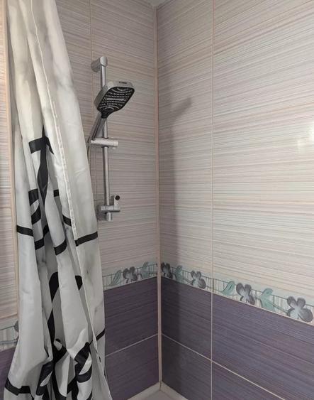 Apartament cu 2 camere decomandat în Nicolina
