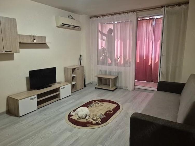 Inchiriez apartament 2 camere - 1