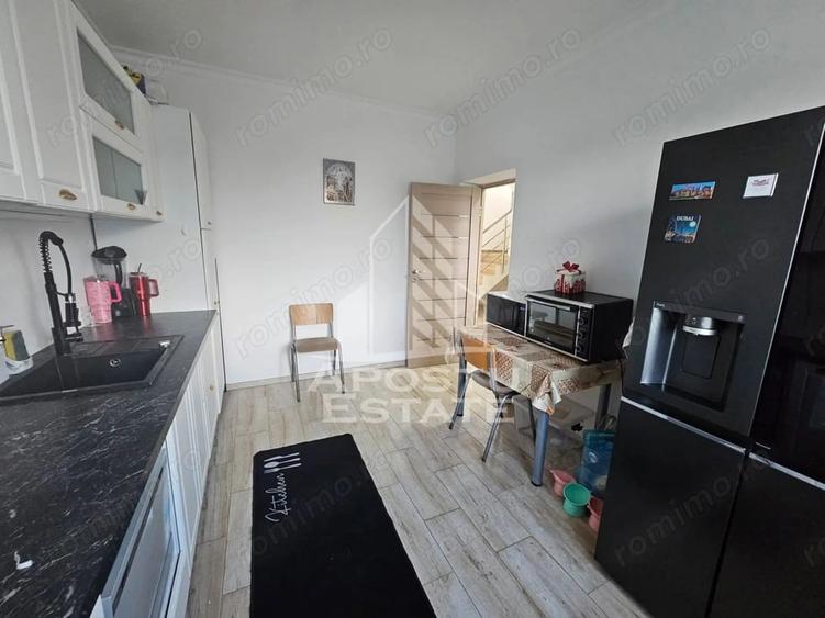 Casă cu Teren 263 Mp în Utvin