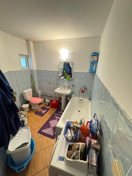 Apartament cu 2 camere decomandat în Alexandru cel Bun