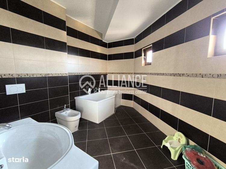 Apartament cu 5 camere în Sud