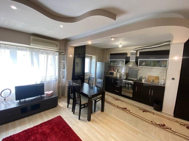Apartament cu 3 camere decomandat, mobilat în Gară