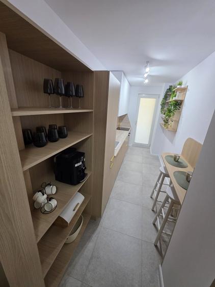 Apartament cu 2 camere decomandat în Exterior Vest