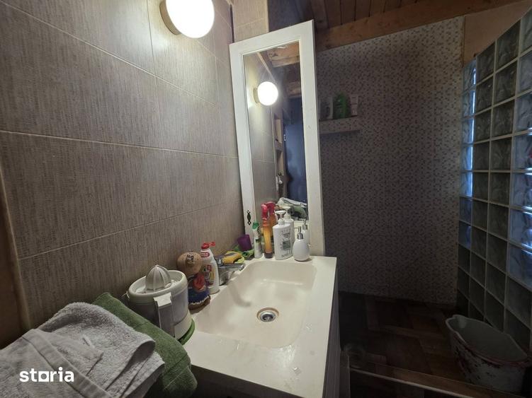 Casă cu 3 camere cu Teren 300 Mp în Sânmartin